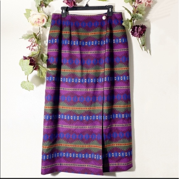 Pendleton Dresses & Skirts - Beautiful Pendleton midi print skirt